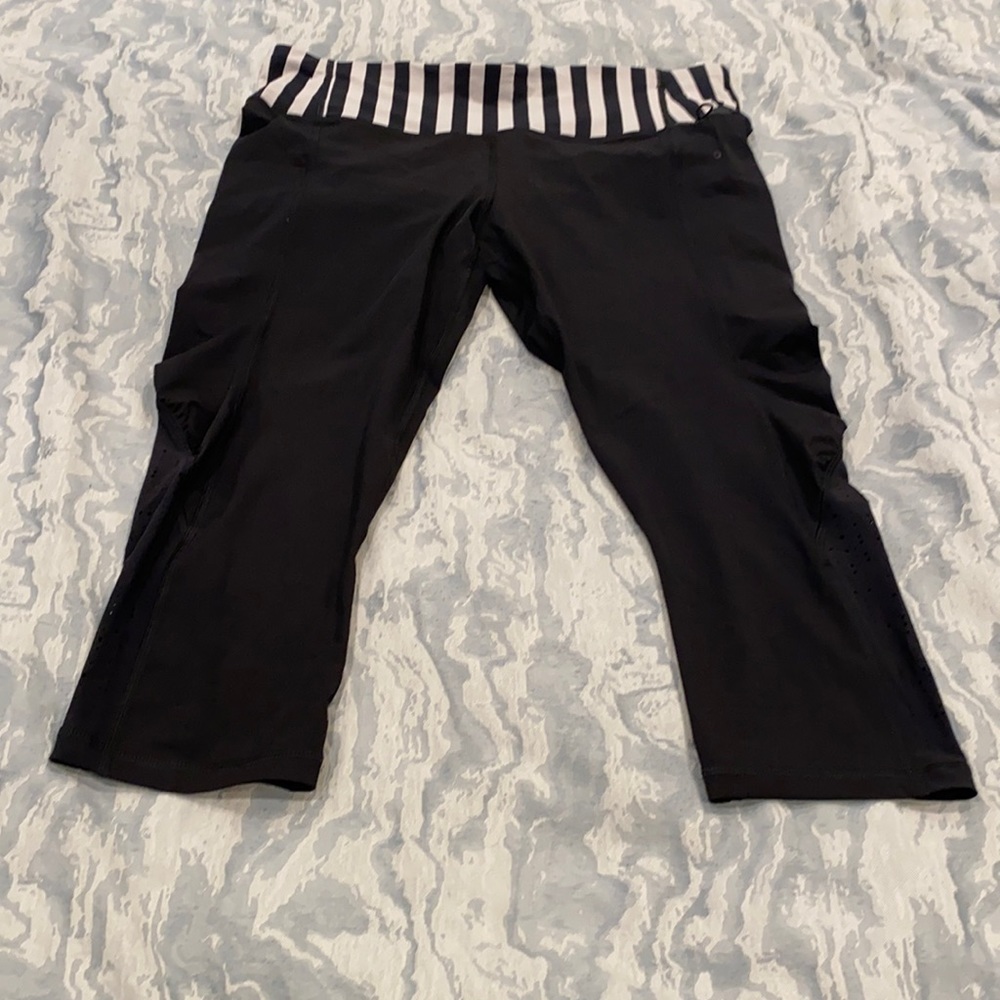 Lululemon Athletica Crop Leggings 18”